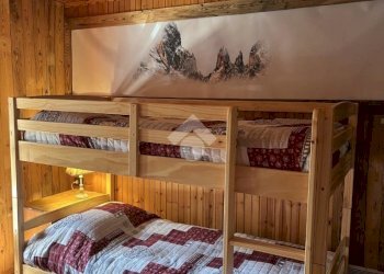 Three-room apartment Frazione Chevreres, Introd - photo 14