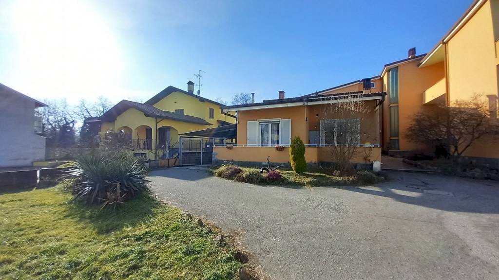 Giardino - Four-room apartment corso Vercelli, 268a, Gattinara - photo 2