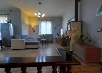 Salone - Appartamento corso Vercelli, 268a, Gattinara - foto 21