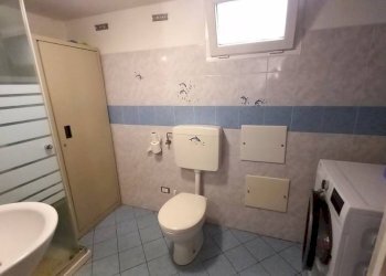 Bagno - Appartamento corso Vercelli, 268a, Gattinara - foto 27