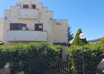 Facciata - Villa contrada Santa Venere, Rocca Imperiale - photo 3