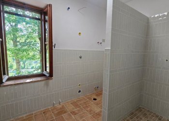 05BATH_WALK IN SHOWER (2) - Casale Località Sant'Agata 11, Guardea - foto 27