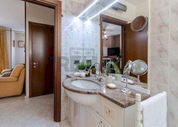 Bagno - Casa semi indipendente Via del Pozzo
 
3, Cuveglio - foto 17