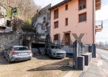Edificio all\'aperto - Bilocale via Margorabbia
 
42, Montegrino Valtravaglia - foto 1