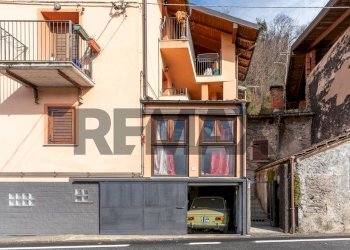 Edificio all\'aperto - Bilocale via Margorabbia
 
42, Montegrino Valtravaglia - foto 2