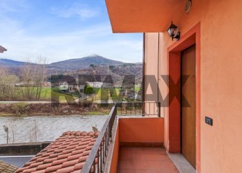 Balcone - Bilocale via Margorabbia
 
42, Montegrino Valtravaglia - foto 7