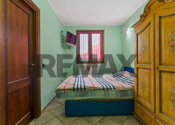 Camera / camera da letto - Bilocale via Margorabbia
 
42, Montegrino Valtravaglia - foto 9