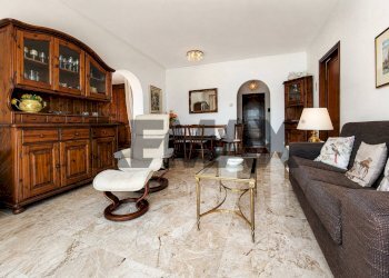 Sala da pranzo - Trilocale via delle Robinie
 
23, Valsolda - foto 8