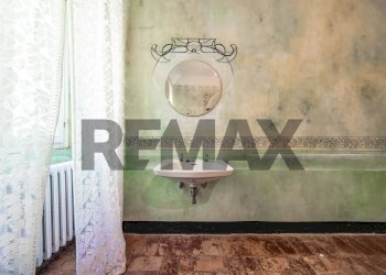 Bagno - Villa Via Ravenna
 
595, Ferrara - photo 22