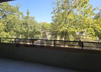 Balcone - Quadrilocale Via Benvenuto Cellini
 
68, Lucera - foto 12