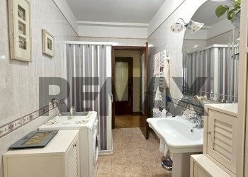 Bagno - Quadrilocale Via Benvenuto Cellini
 
68, Lucera - foto 31