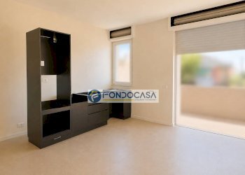 Soggiorno - Three-room apartment Viale da verazzano, Carrara - photo 7