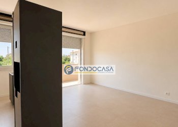 Soggiorno - Three-room apartment Viale da verazzano, Carrara - photo 8