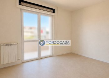 Camera matrimoniale - Three-room apartment Viale da verazzano, Carrara - photo 13