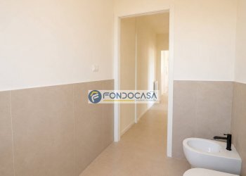 Bagno - Three-room apartment Viale da verazzano, Carrara - photo 20