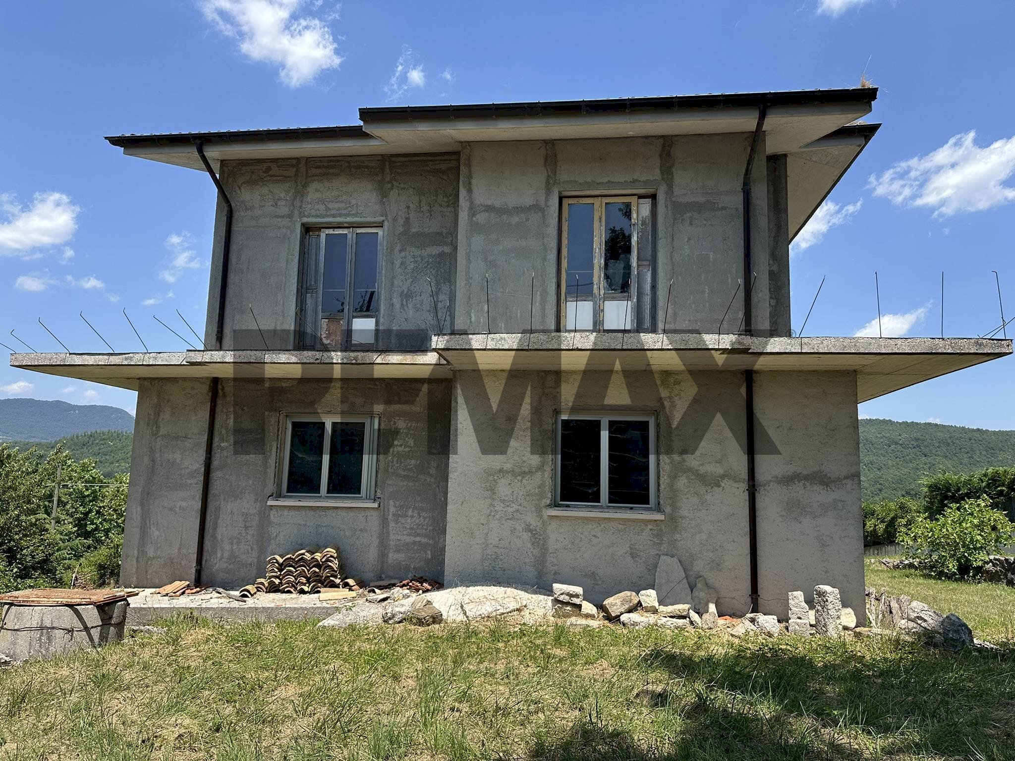 Casa all\'aperto - Appartamento Via Piazza Sant'Antonio
 
snc, Roccasicura - foto 3