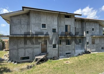 Casa all\'aperto - Appartamento Via Piazza Sant'Antonio
 
snc, Roccasicura - foto 13