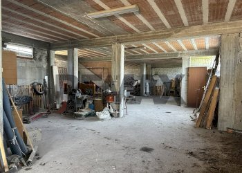Parcheggio - Appartamento Via Piazza Sant'Antonio
 
snc, Roccasicura - foto 14