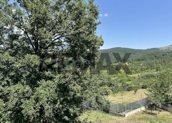 Vista delle montagne - Appartamento Via Piazza Sant'Antonio
 
snc, Roccasicura - foto 39
