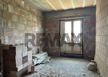 Stanza vuota - Appartamento Via Piazza Sant'Antonio
 
snc, Roccasicura - foto 61