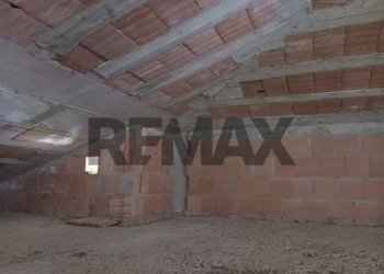 Parcheggio - Appartamento Via Piazza Sant'Antonio
 
snc, Roccasicura - foto 67