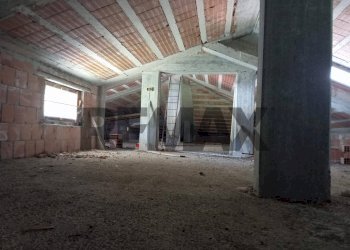 Parcheggio - Appartamento Via Piazza Sant'Antonio
 
snc, Roccasicura - foto 70