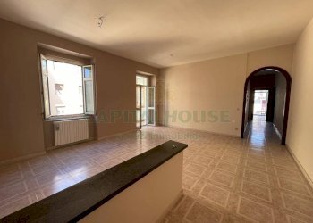 Foto 4 - Four-room apartment Piazza Gaetano Perugini, Avellino - photo 4