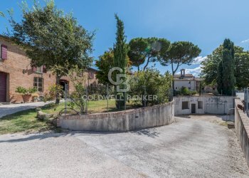 Foto 99 - Rustico Via Roma
 
1185, Montescudo - Monte Colombo - foto 99