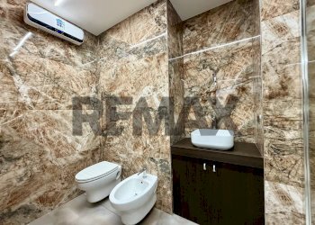Bagno - Villa Bifamiliare PIAZZA SPIRITO SANTO
 
27, Marano di Napoli - foto 10