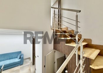 Scale - Villa Bifamiliare PIAZZA SPIRITO SANTO
 
27, Marano di Napoli - foto 22