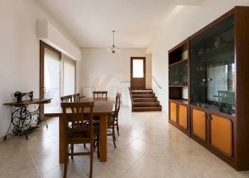 Foto 17 - Villa Bifamiliare via Vincenzo Bellini
 
20, Sassari - foto 17