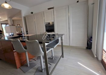AR601_attico-con terrazza vista mare- pentalocale - Attic Arcola - photo 15