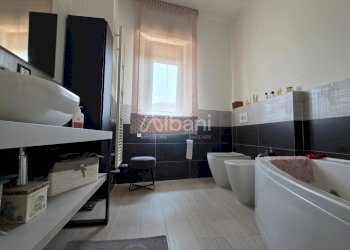 AR601_attico-con terrazza vista mare- pentalocale - Attic Arcola - photo 20