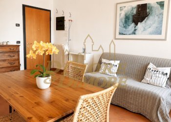 Soggiorno - Appartamento Via Privata Gabella 7, Maccagno con Pino e Veddasca - foto 3