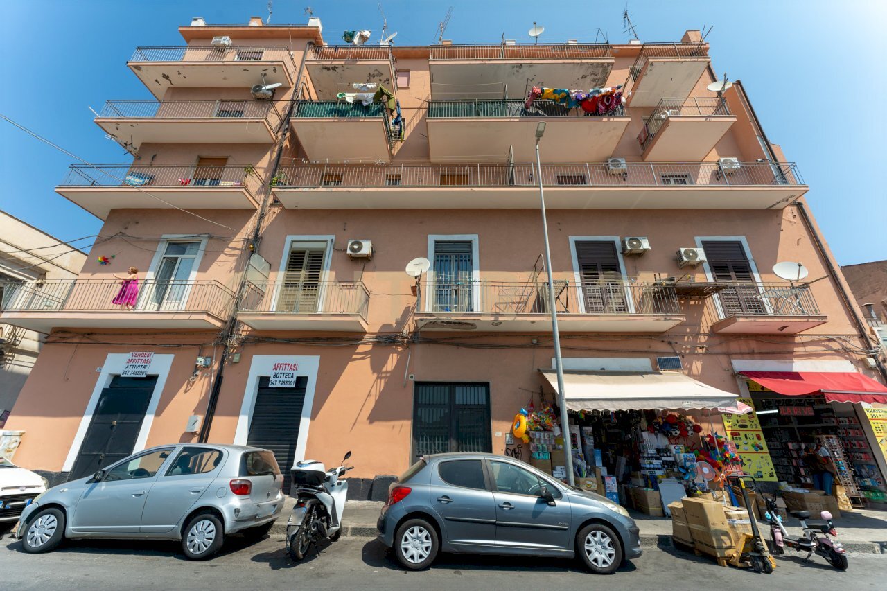 Via Archimede 143 ct (2) - Appartamento Via Archimede 143, Catania - foto 2