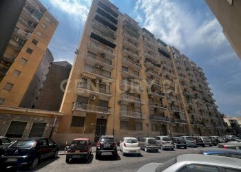 WhatsApp Image 2026-08-07 at 13.48.43 - Three-room apartment Viale Mario Rapisardi 192A, Catania - photo 1