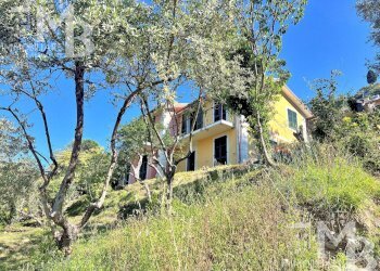INSIEME E TERRENO - Independent house Via Posato 19, Avegno - photo 6