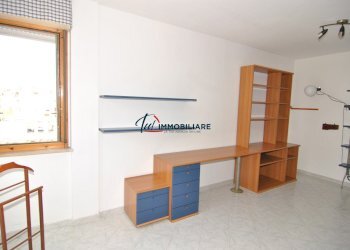 CAMERA MATRIMONIALE 2 - Apartment Via Jean Monnet 4, Livorno - photo 18