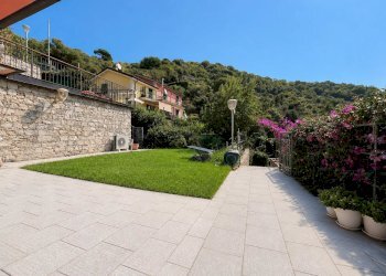 Giardino - Villa Bifamiliare Via Sanguineto Case Sparse Civ., Chiavari - foto 8