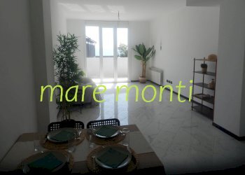 Three-room apartment Savona - photo 2