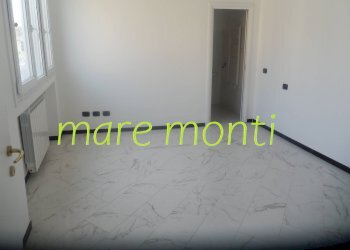 Three-room apartment Savona - photo 3