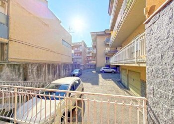 Casa indipendente Fiumefreddo di Sicilia - foto 33