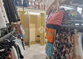 Shop Piazza Rocca, Loano - photo 13