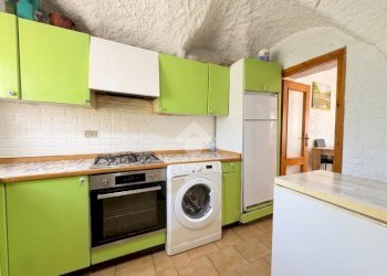 Three-room apartment Via Archi, Imperia - photo 11