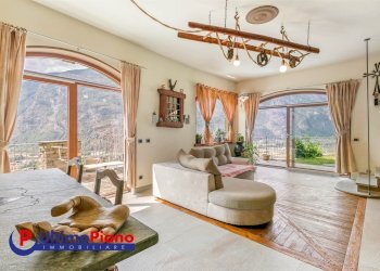 SOGGIORNO - Casa indipendente Via Ivery 4, 4, Pont-Saint-Martin - foto 6