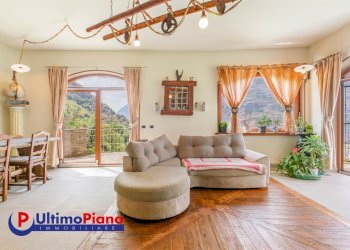 SOGGIORNO - Casa indipendente Via Ivery 4, 4, Pont-Saint-Martin - foto 7