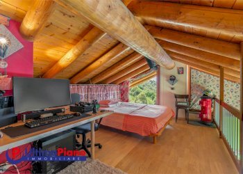 CAMERA DA LETTO - Casa indipendente Via Ivery 4, 4, Pont-Saint-Martin - foto 32