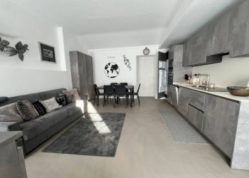 Three-room apartment Alba - photo 3
