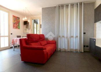 Two-room apartment Via G. Marconi, Cadelbosco di Sopra - photo 2