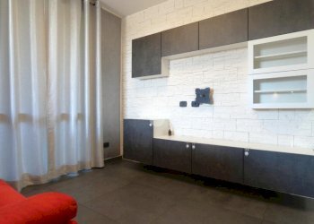 Two-room apartment Via G. Marconi, Cadelbosco di Sopra - photo 12